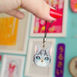 Pingente Gatinho Tigrado com os Olhos Azuis